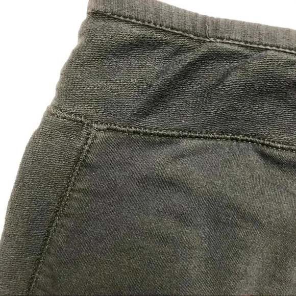 Eddie Bauer  Black Capri Crop Pants Size Small - Picture 12 of 16